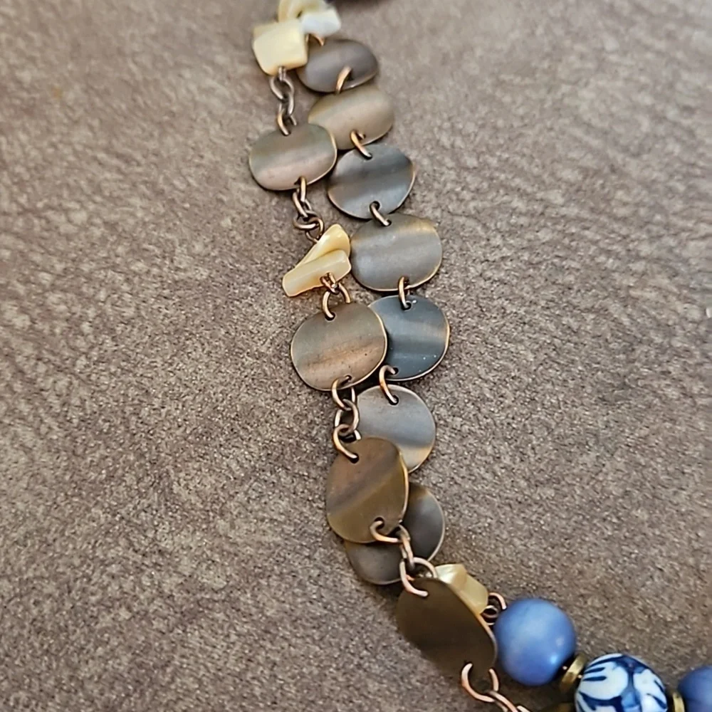 VTG Coldwater Creek Ceramic Shell Bronze Disc Beaded Chain Long Necklace - Picture 4 of 9